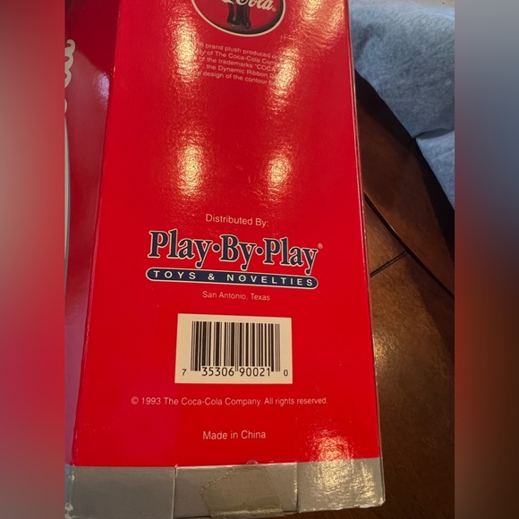 Coca-Cola BRAND Plush Polar Bear Holding Coke Bottle 8 Inch 1993 Play By Play - Picture 6 of 6